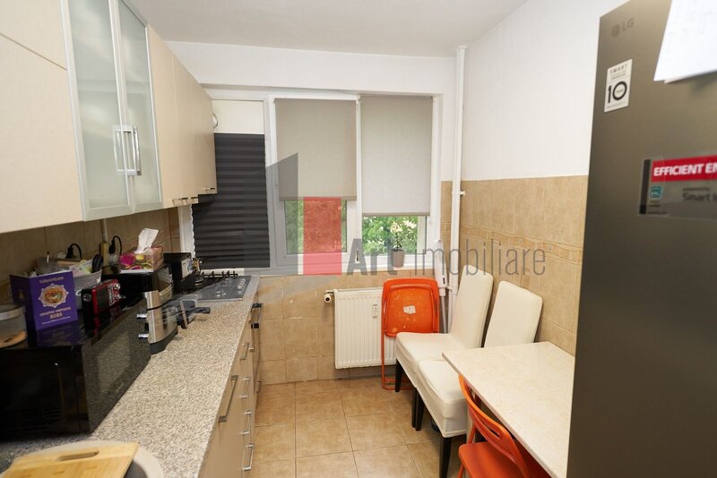 Doua camere - metrou Dristor- IOR